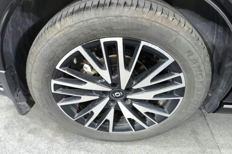 Used CHANGAN NEVO Q07 2025 215 Flagship Edition Right Rear Wheel Hub