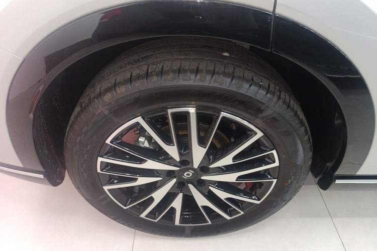 Used CHANGAN NEVO Q07 2025 215 Prestige Edition Right Rear Wheel Hub