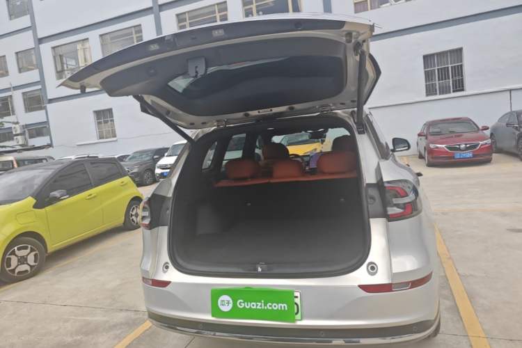 Used CHANGAN NEVO Q07 2025 145 Prestige Edition Trunk
