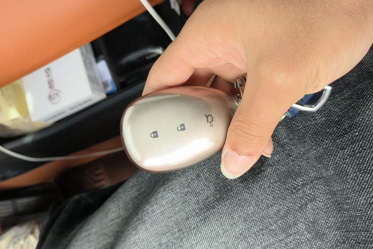 Used CHANGAN NEVO Q07 2025 215 Flagship Edition Vehicle Key