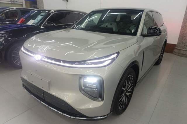 Used CHANGAN NEVO Q07 2025 215 Prestige Edition