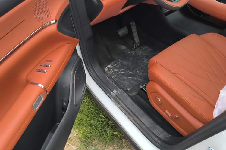 Used CHANGAN NEVO Q07 2025 215 Prestige Edition Driver Seat