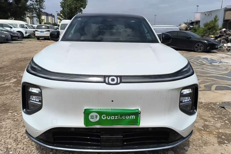 Used CHANGAN NEVO Q07 2025 215 Prestige Edition Front