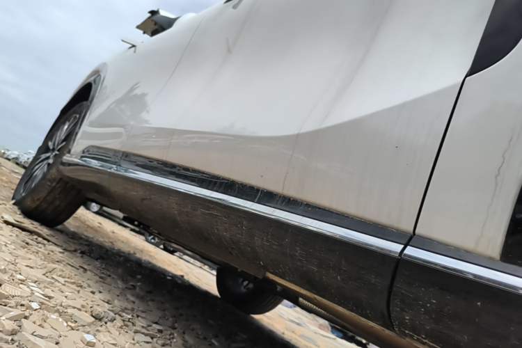 Used CHANGAN NEVO Q07 2025 215 Prestige Edition Right Side Sill