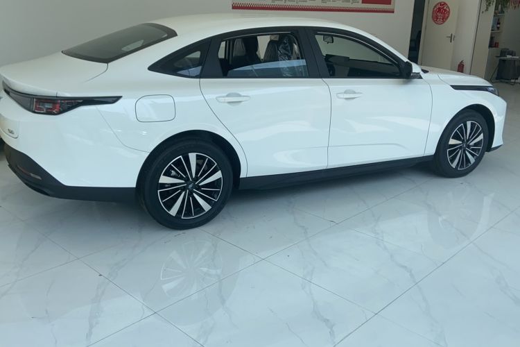 Used CHANGAN OSHAN 520 2025 Standard Edition Exterior 3
