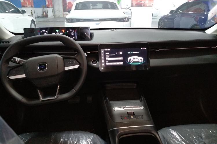 Used CHANGAN OSHAN 520 2025 Standard Edition Center Console