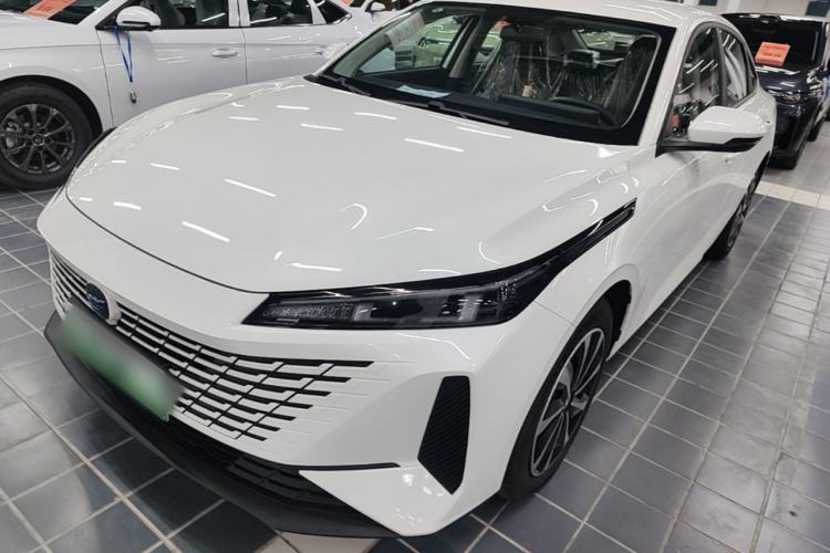 Used CHANGAN OSHAN 520 2025 Standard Edition Guazi used car, China used car export, Used car for sale, Used cars, Cheapest cars for sale