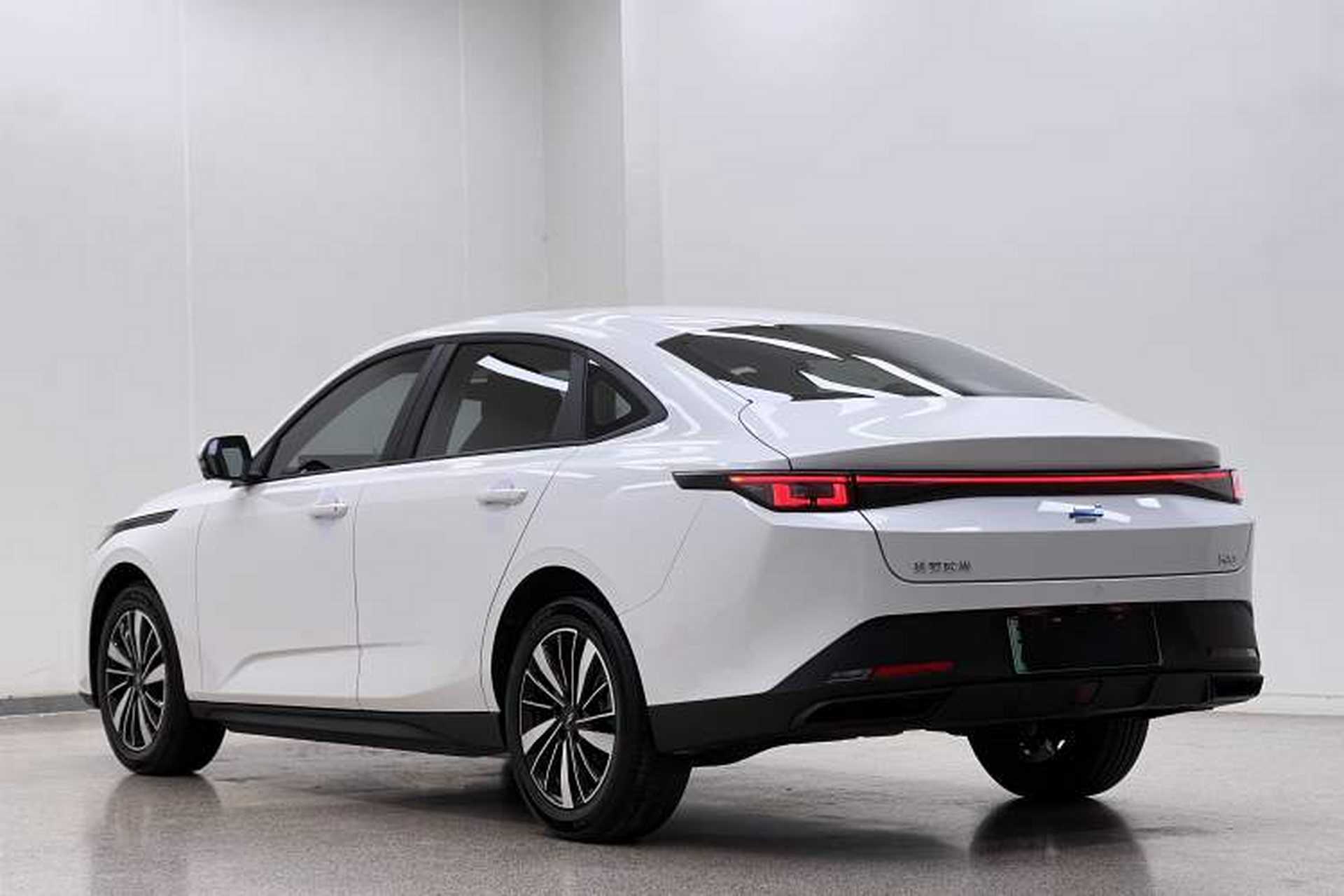 Used CHANGAN OSHAN 520 2025 Standard Edition Exterior 10
