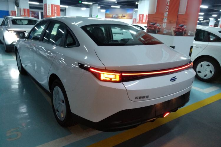Used CHANGAN OSHAN 520 2025 Standard Edition Exterior 2