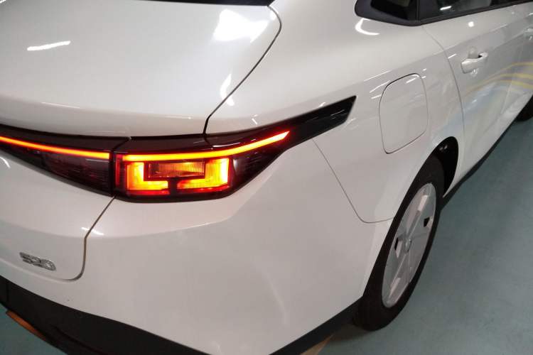 Used CHANGAN OSHAN 520 2025 Standard Edition Exterior 3