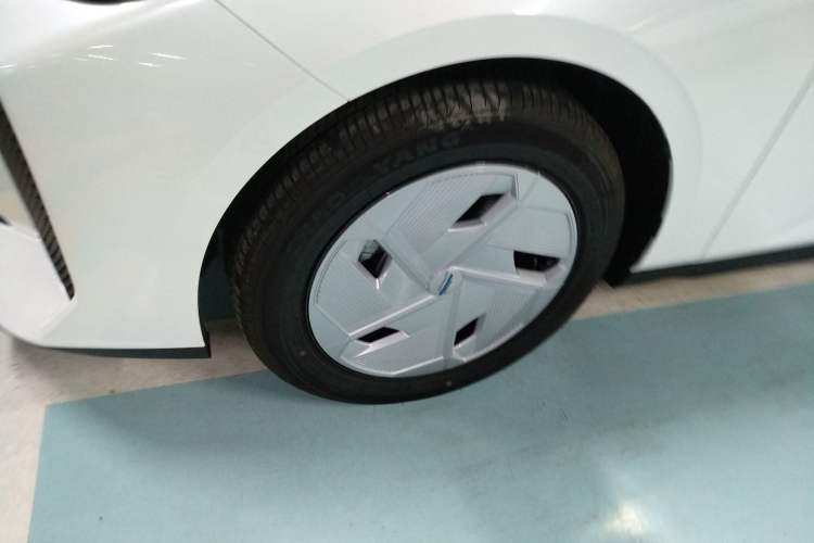 Used CHANGAN OSHAN 520 2025 Standard Edition Exterior 4