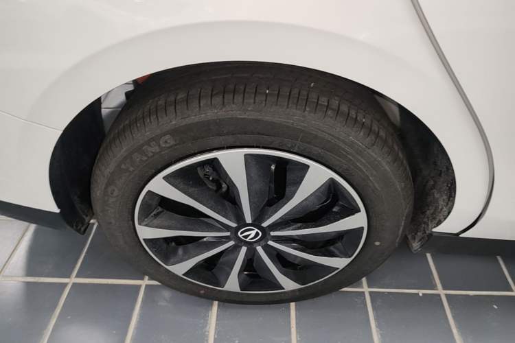 Used CHANGAN OSHAN 520 2025 Standard Edition Exterior 5
