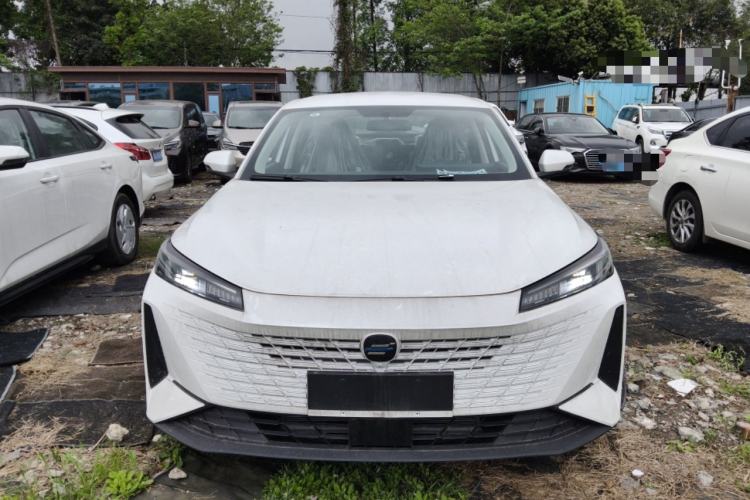 Used CHANGAN OSHAN 520 2025 Standard Edition Front