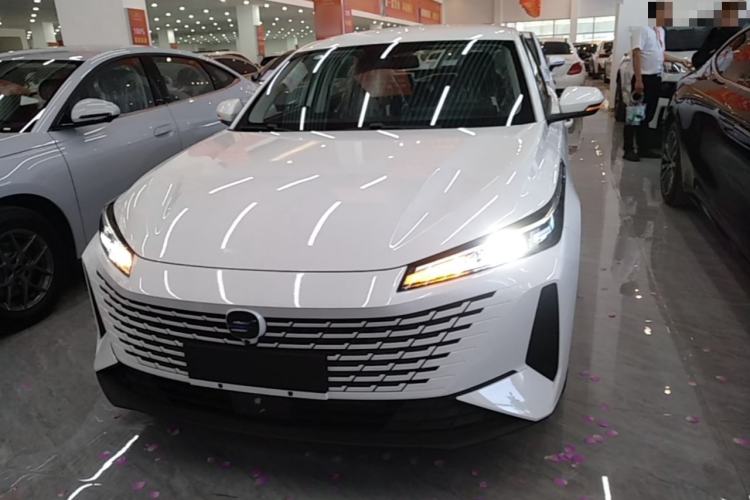 Used CHANGAN OSHAN 520 2025 Standard Edition Front