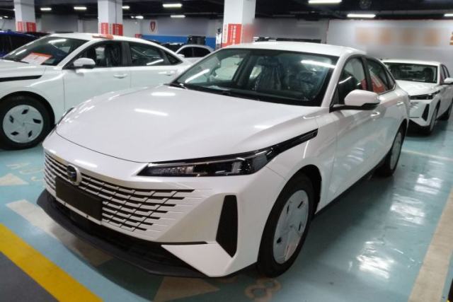 Used CHANGAN OSHAN 520 2025 Standard Edition