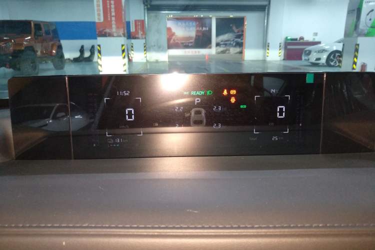 Used CHANGAN OSHAN 520 2025 Standard Edition Instrument Cluster