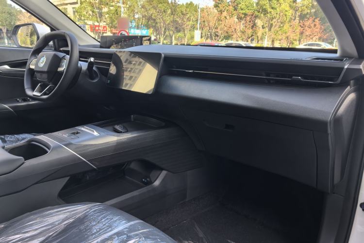 Used CHANGAN OSHAN 520 2025 Standard Edition Interior 10