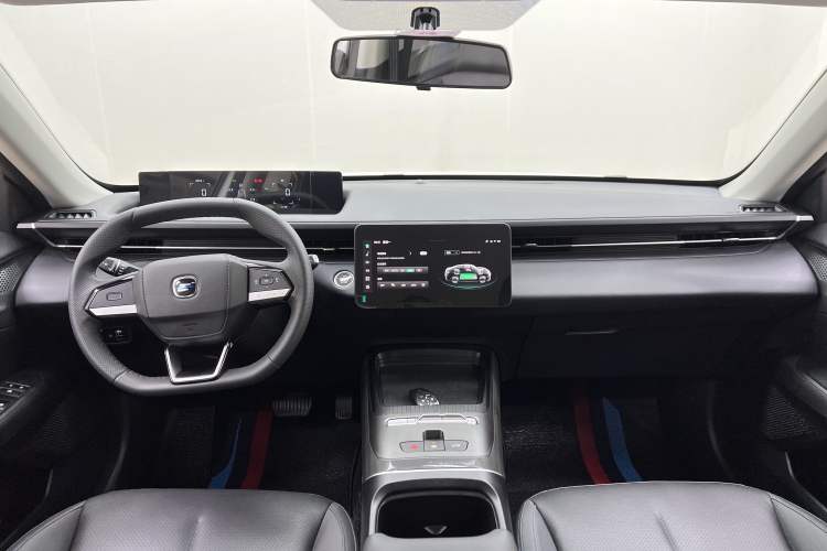 Used CHANGAN OSHAN 520 2025 Standard Edition Interior 2