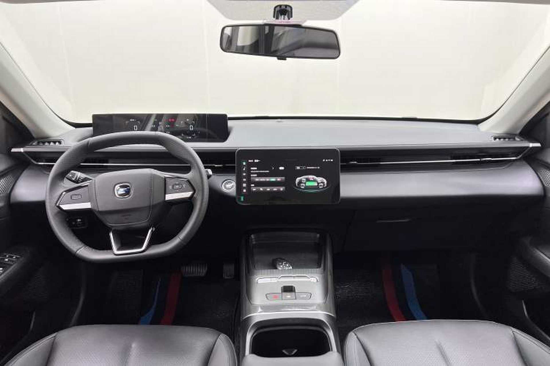 Used CHANGAN OSHAN 520 2025 Standard Edition Interior 2