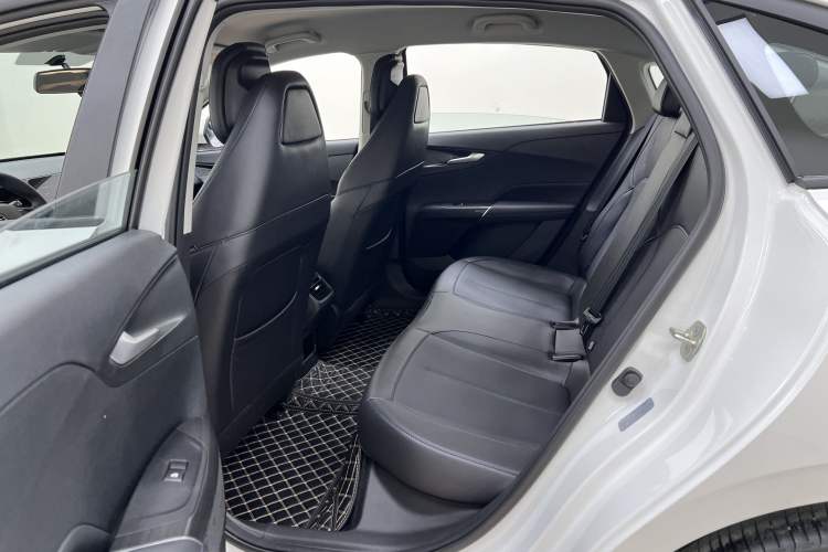 Used CHANGAN OSHAN 520 2025 Standard Edition Interior 4