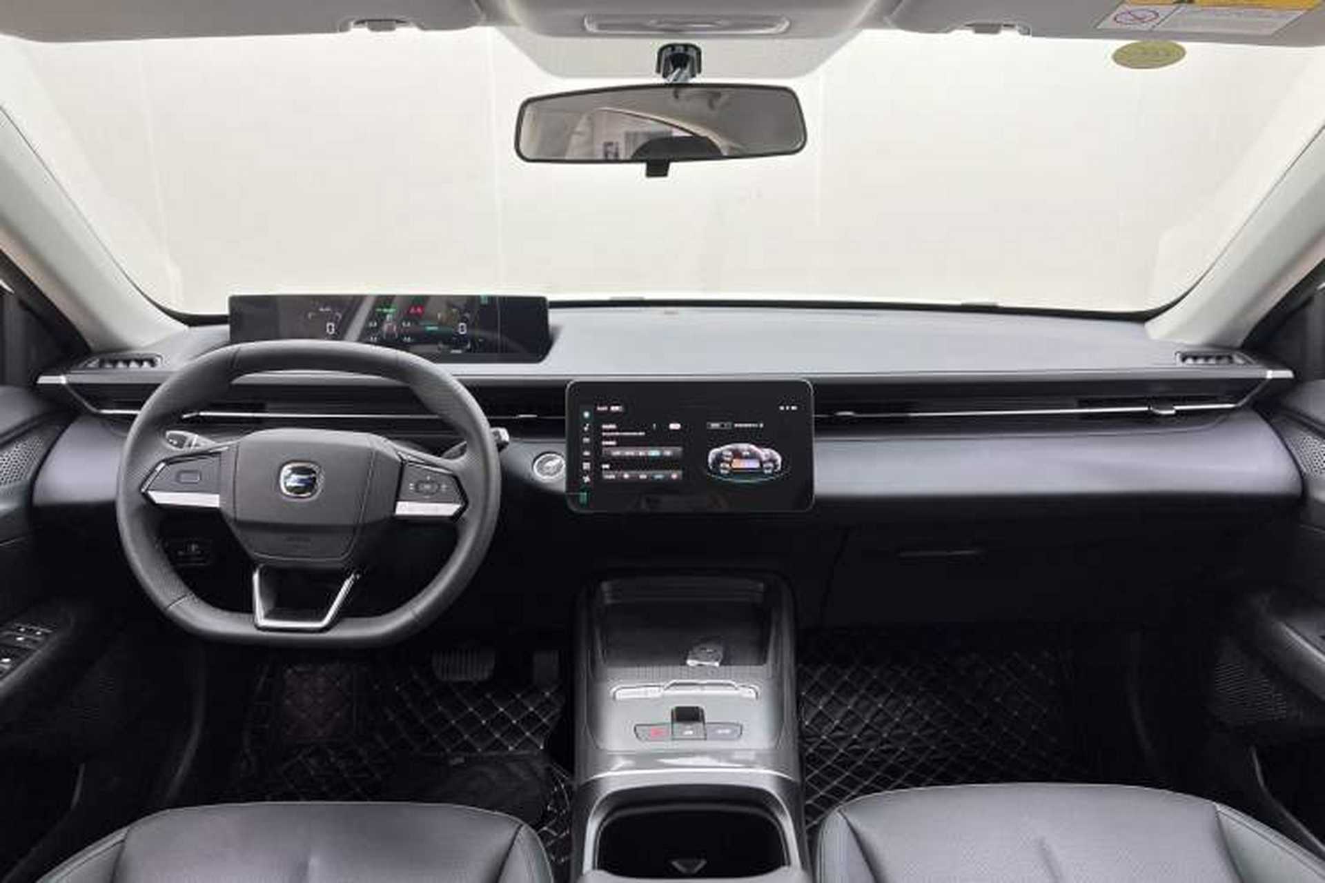 Used CHANGAN OSHAN 520 2025 Standard Edition Interior 5