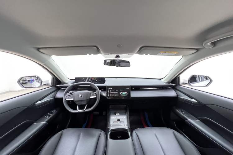 Used CHANGAN OSHAN 520 2025 Standard Edition Interior 5