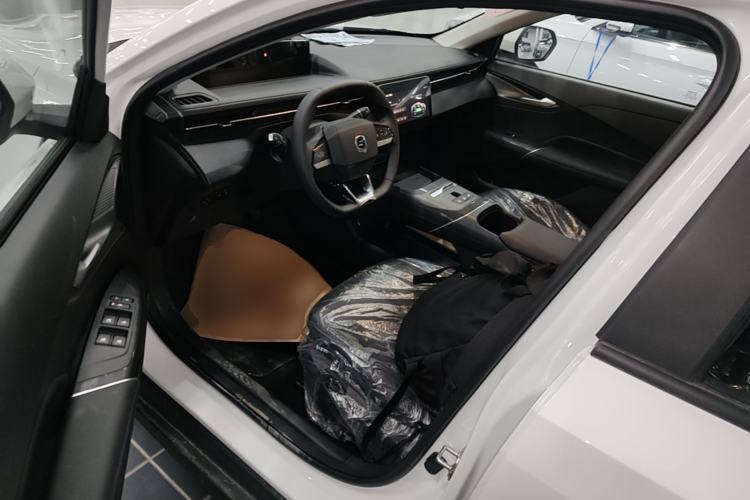 Used CHANGAN OSHAN 520 2025 Standard Edition Left Front Seat