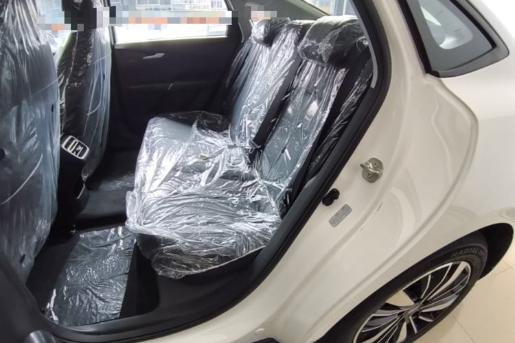 Used CHANGAN OSHAN 520 2025 Standard Edition Left Rear Seat