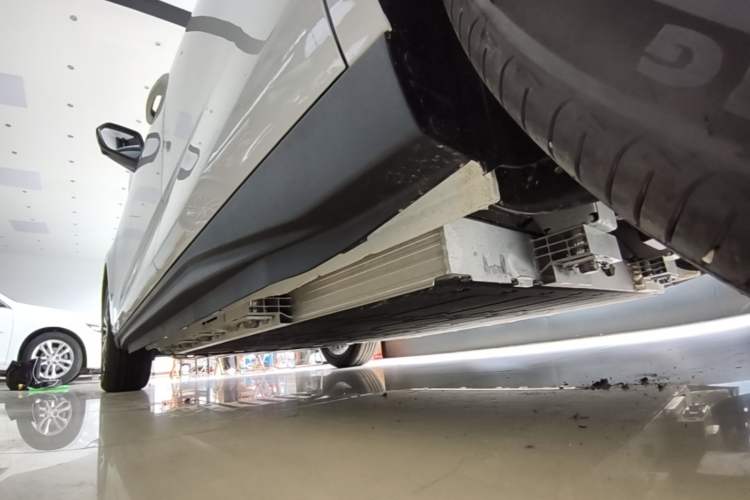 Used CHANGAN OSHAN 520 2025 Standard Edition Left Side Sill