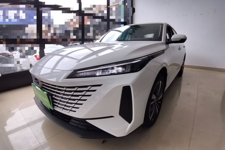 Used CHANGAN OSHAN 520 2025 Standard Edition Guazi used car, China used car export, Used car for sale, Used cars, Cheapest cars for sale