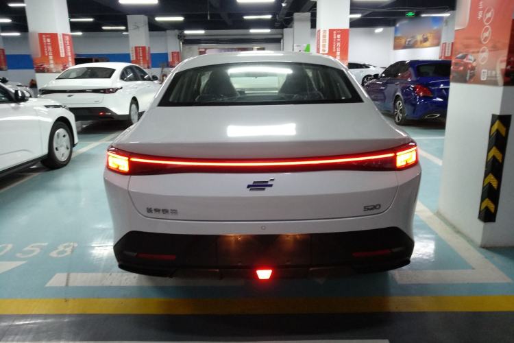 Used CHANGAN OSHAN 520 2025 Standard Edition Rear
