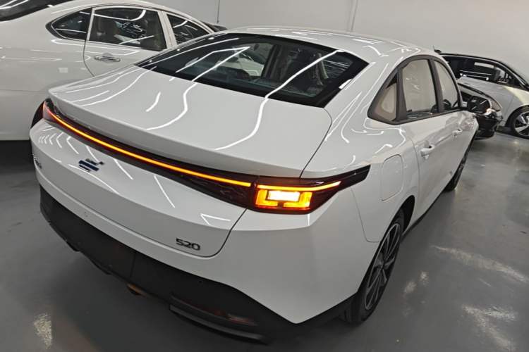 Used CHANGAN OSHAN 520 2025 Standard Edition Rear Right 45 Deg