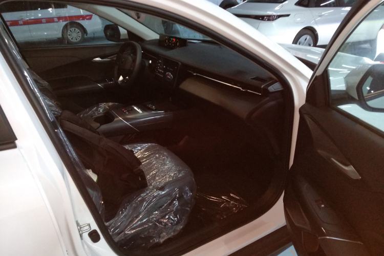 Used CHANGAN OSHAN 520 2025 Standard Edition Right Front Seat