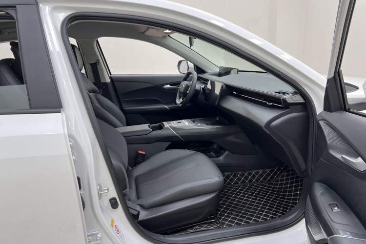 Used CHANGAN OSHAN 520 2025 Standard Edition Right Front Seat