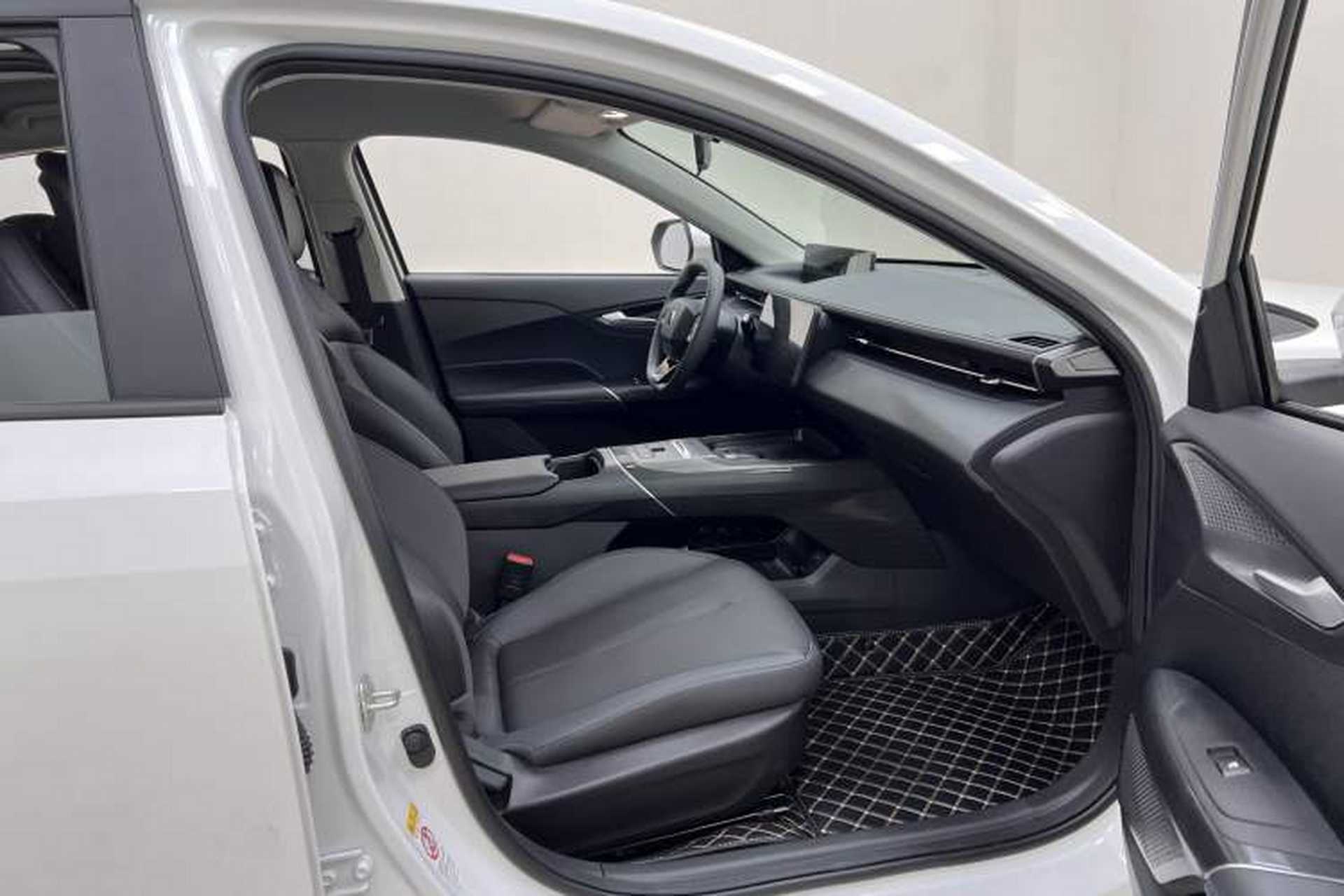 Used CHANGAN OSHAN 520 2025 Standard Edition Right Front Seat