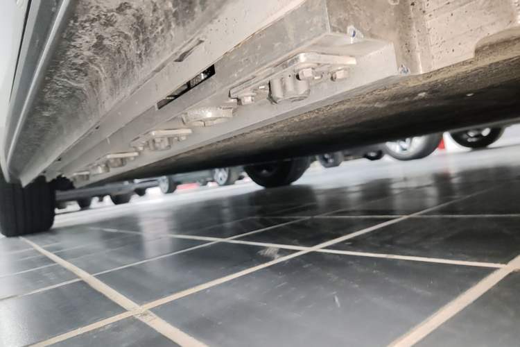 Used CHANGAN OSHAN 520 2025 Standard Edition Right Side Sill
