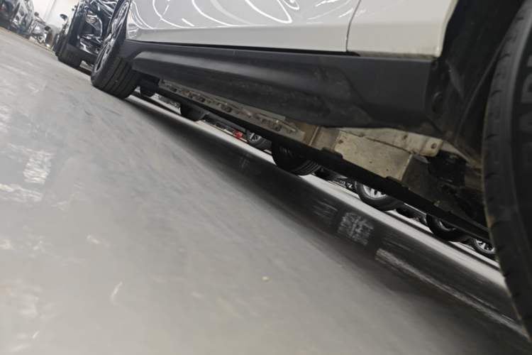 Used CHANGAN OSHAN 520 2025 Standard Edition Right Side Sill