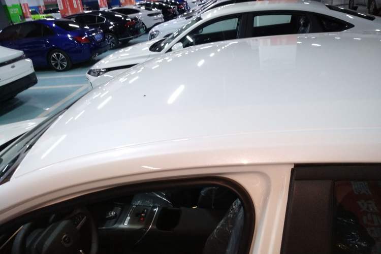Used CHANGAN OSHAN 520 2025 Standard Edition Roof