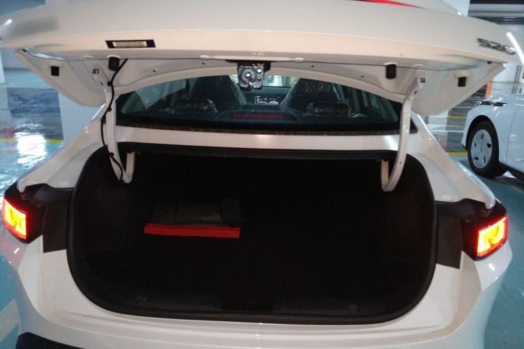 Used CHANGAN OSHAN 520 2025 Standard Edition Trunk