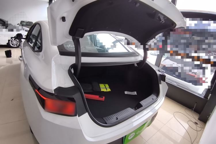 Used CHANGAN OSHAN 520 2025 Standard Edition Trunk