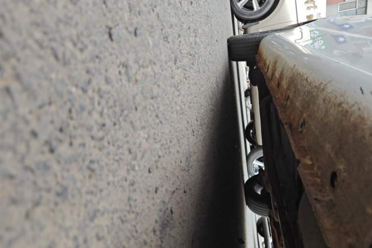 Used CHANGAN OSHAN A600EV  Chassis Front Right