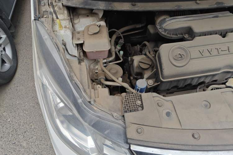 Used CHANGAN OSHAN A600EV  Engine Bay Right