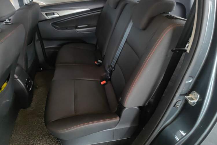 Used CHANGAN OSHAN A600EV 2018 EV model Left Rear Seat