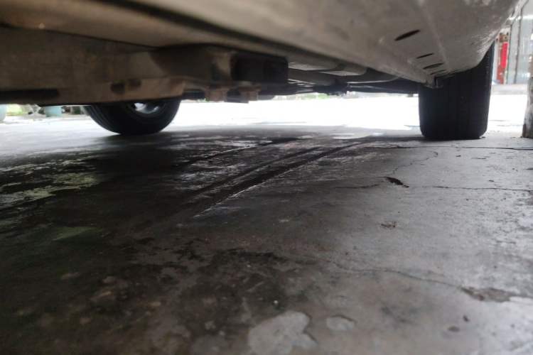 Used CHANGAN OSHAN A600EV 2018 EV model Chassis Front Right