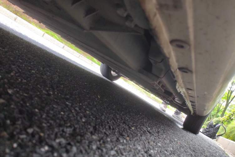 Used CHANGAN OSHAN A600EV 2018 EV model Chassis Rear Right