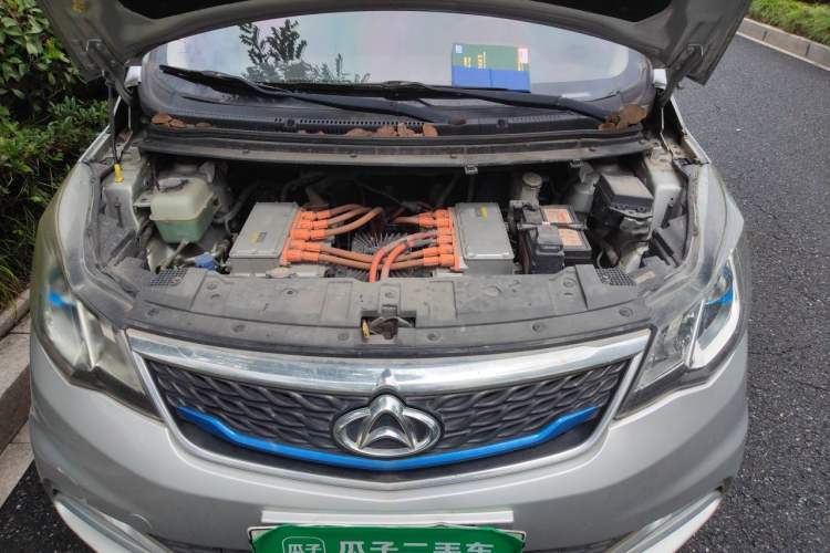 Used CHANGAN OSHAN A600EV 2018 EV model Engine Bay
