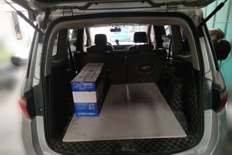 Used CHANGAN OSHAN A600EV 2018 EV model Trunk
