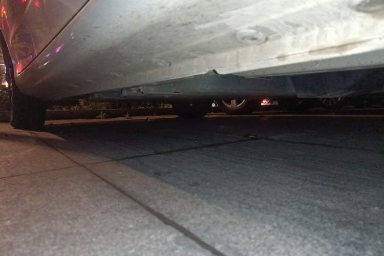 Used CHANGAN OSHAN A600EV 2018 EV model Chassis Front Right
