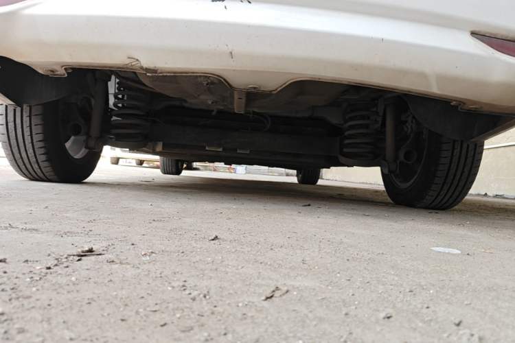 Used CHANGAN OSHAN A600EV 2018 EV model Chassis Rear
