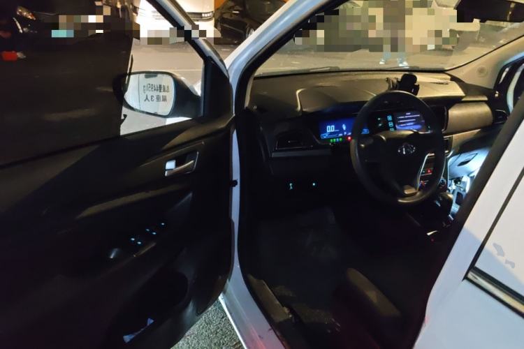 Used CHANGAN OSHAN A600EV 2018 EV model Driver Seat